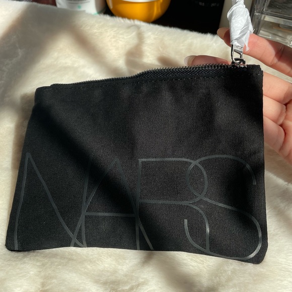 NARS ‘Dragon girl’ Powermatte Lipstick Mini - NEW - Picture 5 of 9